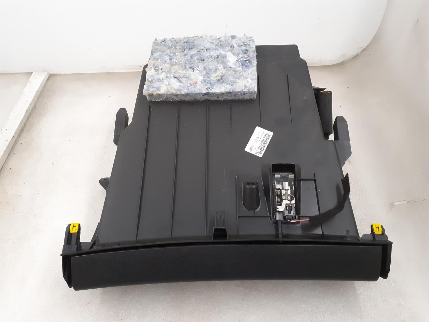 Boite a gants RENAULT MEGANE 4 PHASE 1 Diesel - 1