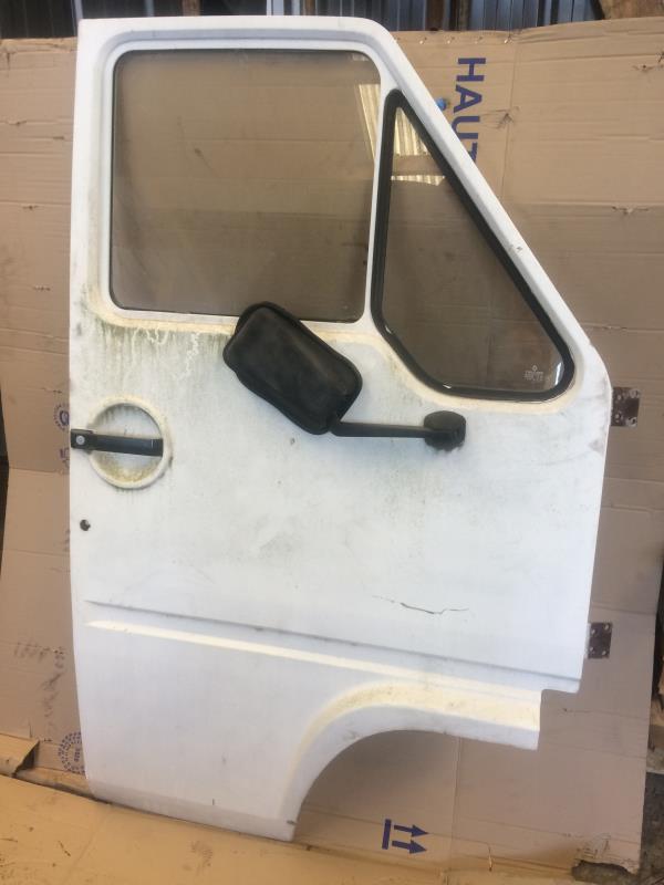 Porte avant droit RENAULT MASTER 1 PHASE 2  - 1