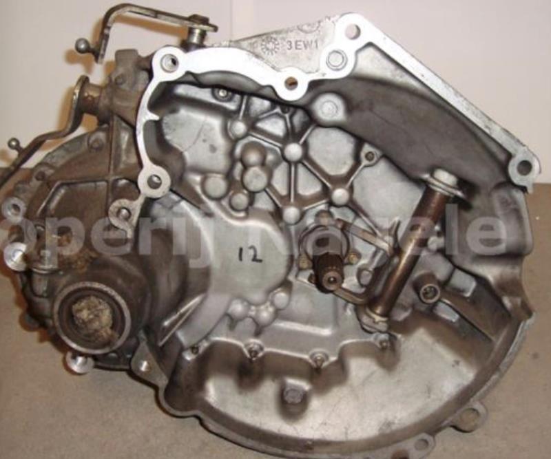 Boite de vitesses PEUGEOT 106  - 1