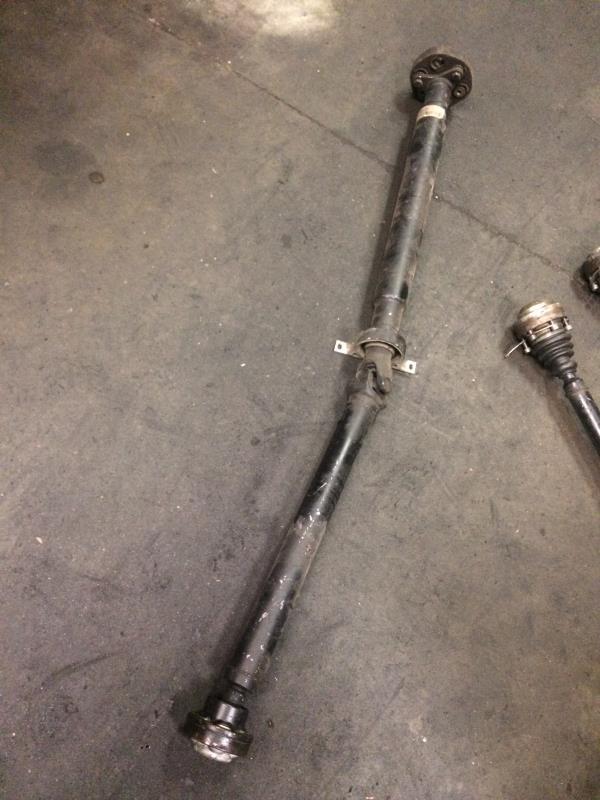 Arbre de transmission (propulsion) VOLKSWAGEN GOLF 4 Essence - 1