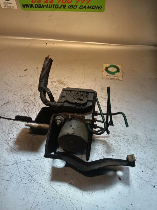 Bloc ABS (freins anti-blocage) RENAULT CLIO 2 PHASE 2 Essence - 1