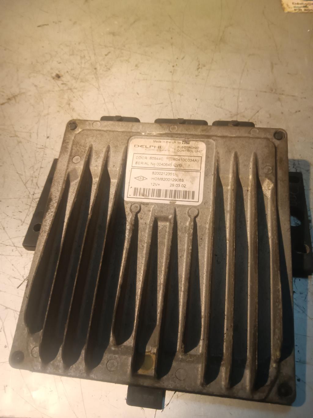 Calculateur RENAULT CLIO 2 PHASE 2 Diesel - 1