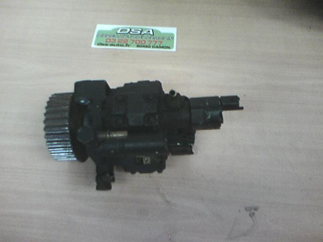 Pompe à injection RENAULT MEGANE 2 PHASE 2 BREAK Diesel - 1