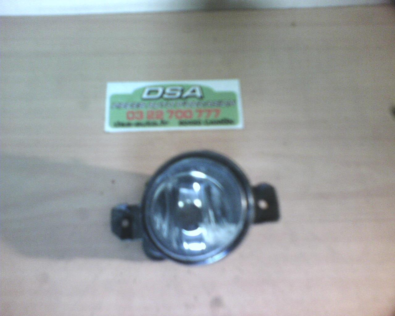 Anti brouillard droit (feux) RENAULT CLIO 2 PHASE 1 Essence - 1