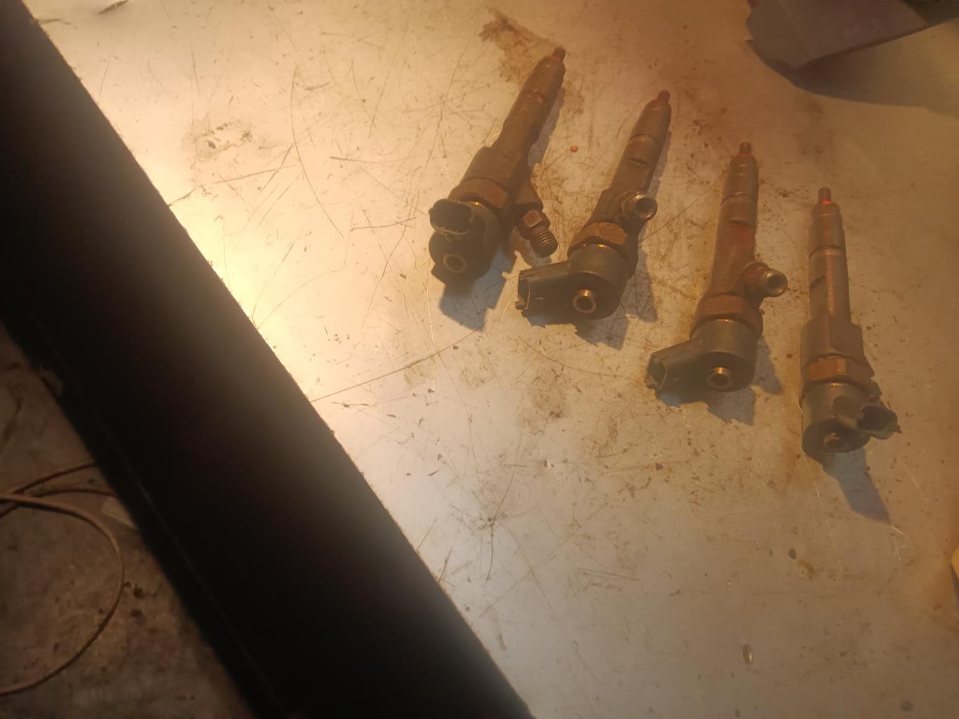Injecteurs RENAULT LAGUNA 2 PHASE 1 BREAK Diesel - 1