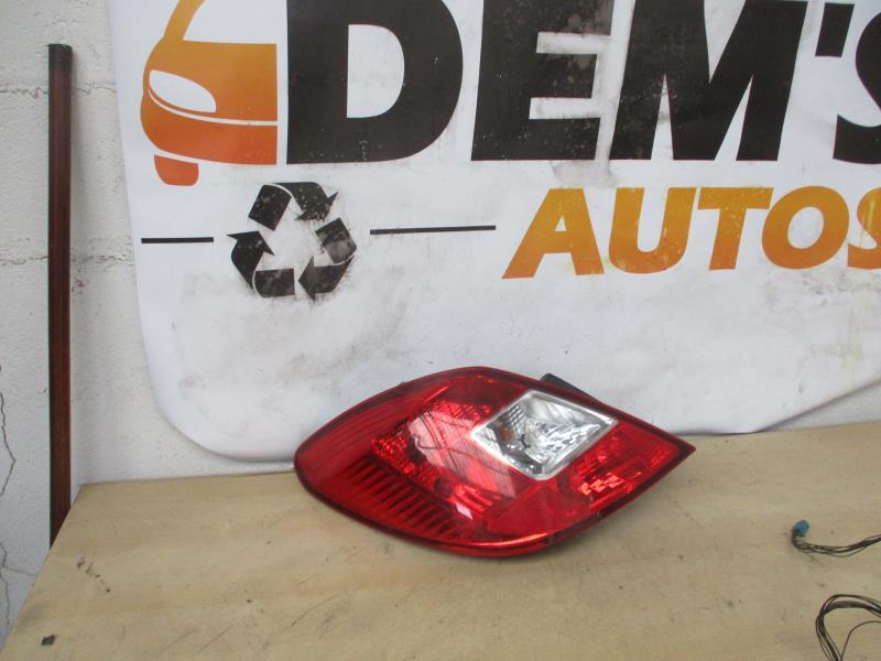 Feu arriere secondaire gauche (feux) OPEL CORSA D PHASE 1  - 1