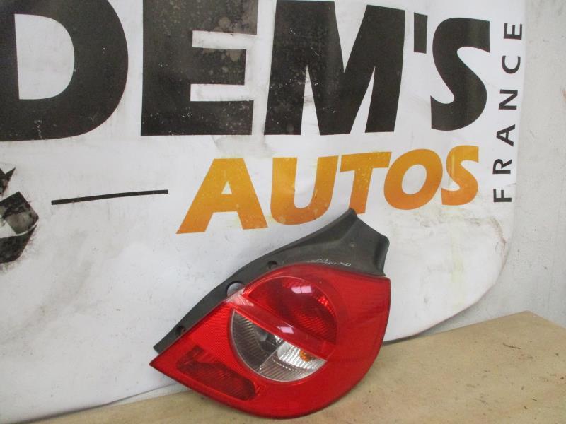Feu arriere secondaire droit (feux) RENAULT CLIO 3 PHASE 2 Diesel - 1