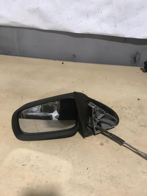 Retroviseur gauche SKODA FABIA 1 PHASE 1 BREAK Diesel - 1