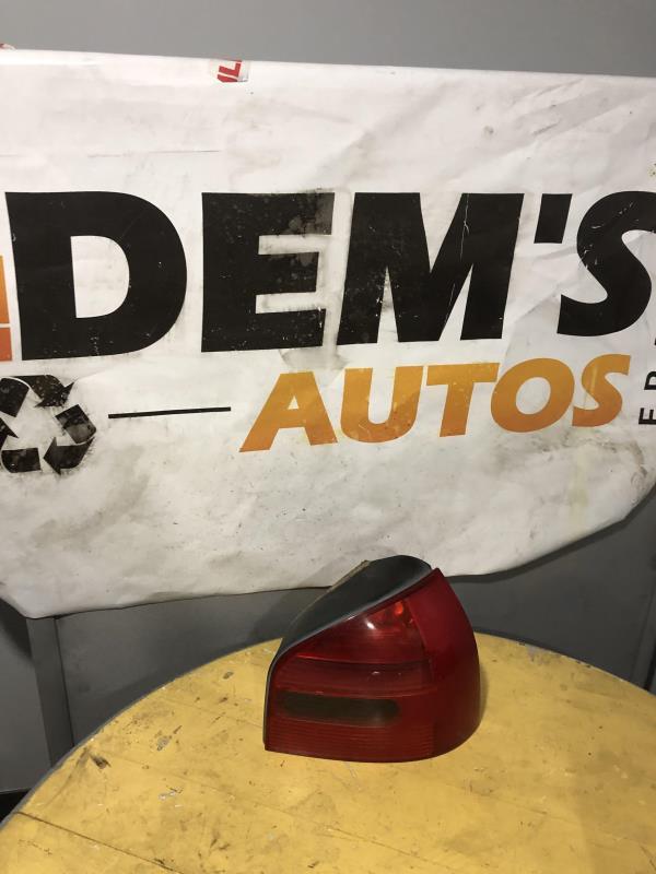 Feu arriere principal droit (feux) AUDI A3 1 S3 PHASE 1 Essence - 1