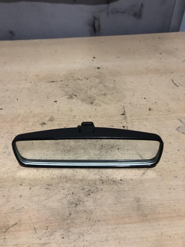 Retroviseur interieur RENAULT CLIO 2 PHASE 2 Essence - 1