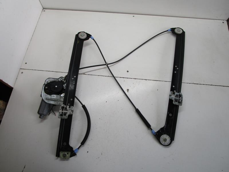 Leve vitre electrique avant gauche BMW X5 E53 Diesel - 1