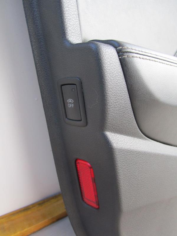 Panneau de porte avant gauche AUDI A3 3 SPORTBACK S3 PHASE 1 Essence - 1