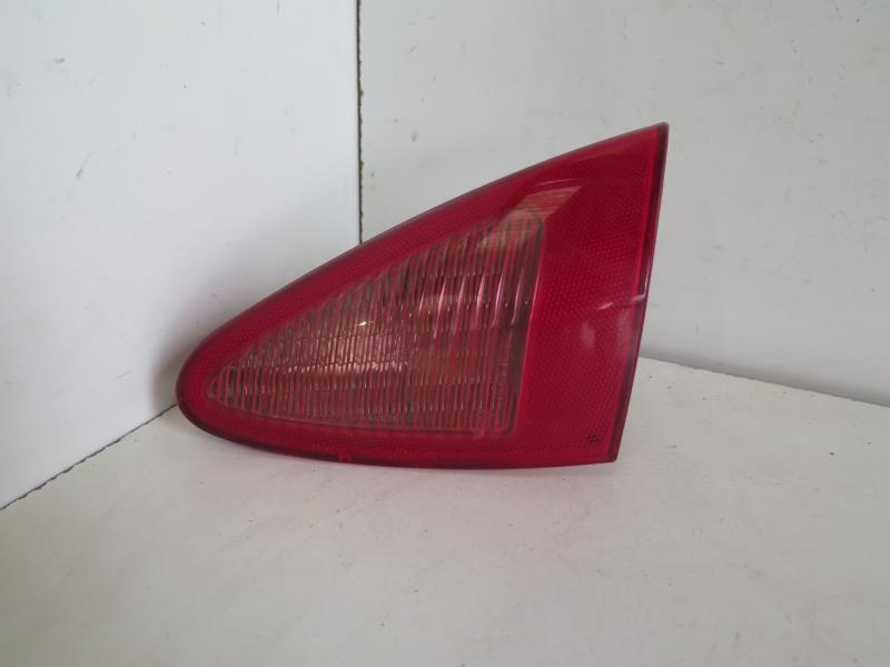 Feu arriere secondaire droit (feux) ALFA ROMEO 147 PHASE 1 Diesel - 1