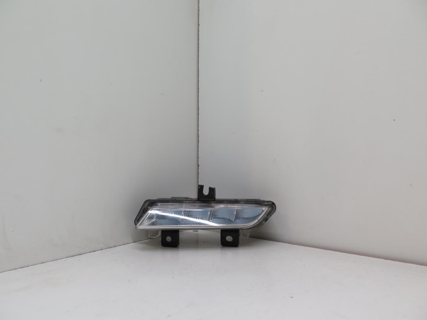 Feu diurne avant gauche RENAULT CLIO 4 PHASE 1 Diesel - 1