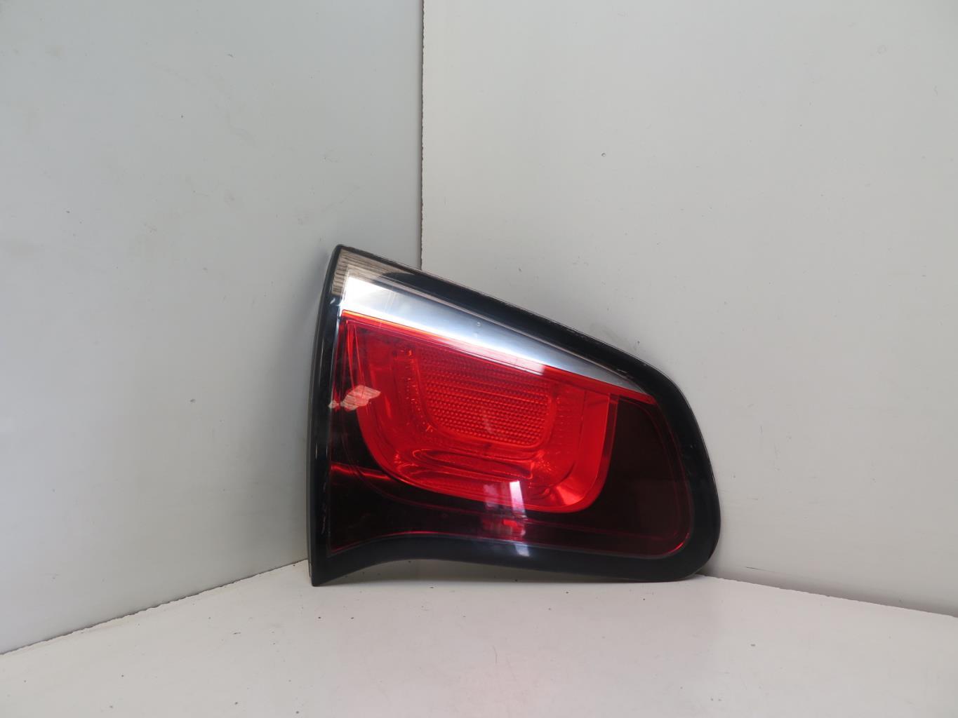 Feu factice arriere gauche CITROEN C3 2 PHASE 1 Diesel - 1