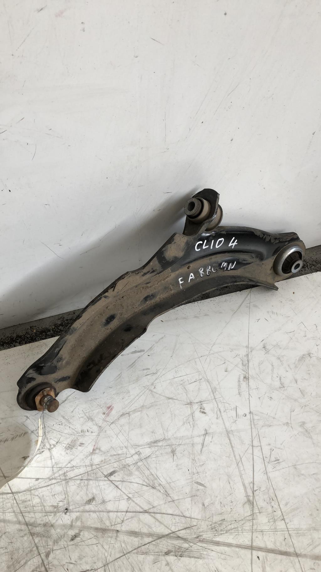 Triangle avant droit RENAULT CLIO 4 PHASE 2 Essence - 1