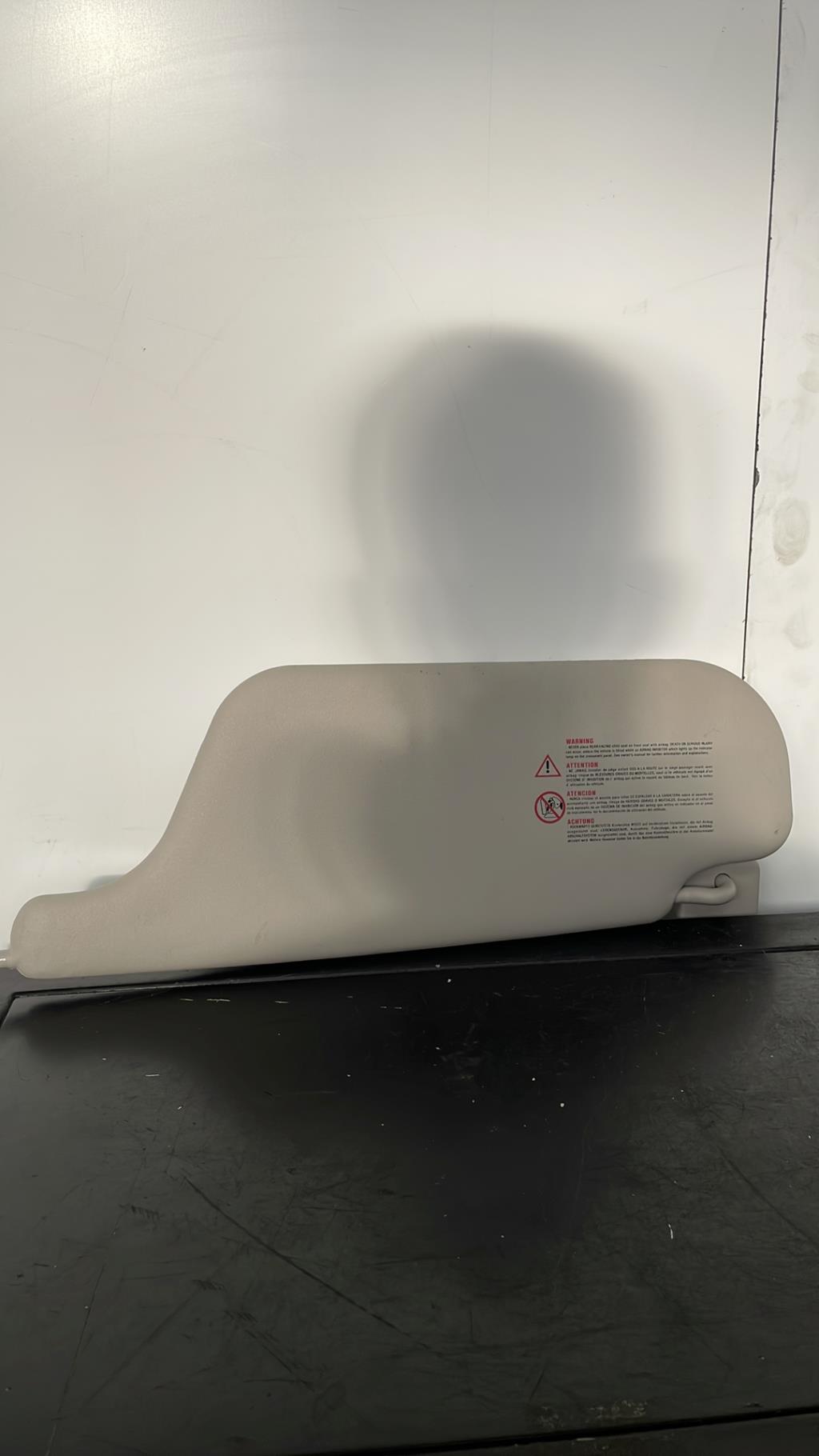 Pare soleil gauche RENAULT CLIO 3 PHASE 2 BREAK Diesel - 1