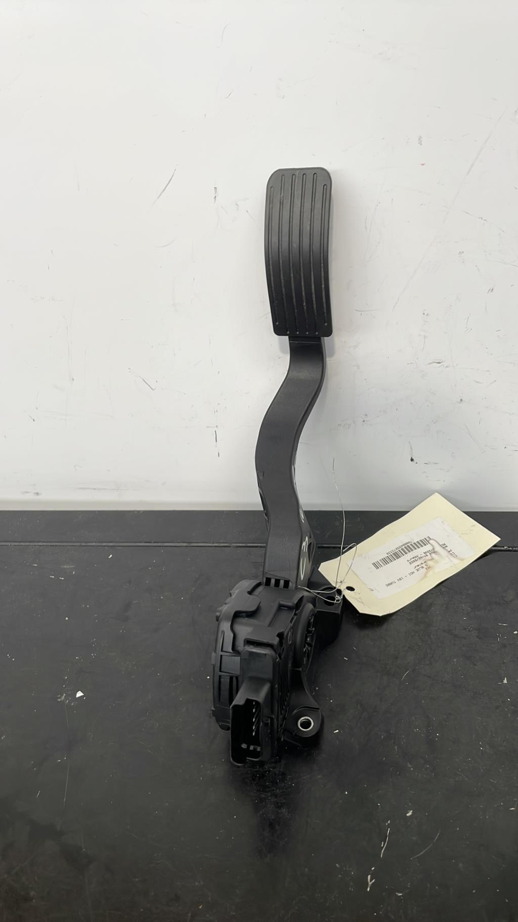Pedale d'accelerateur CITROEN C3 3 PHASE 1 Diesel - 1