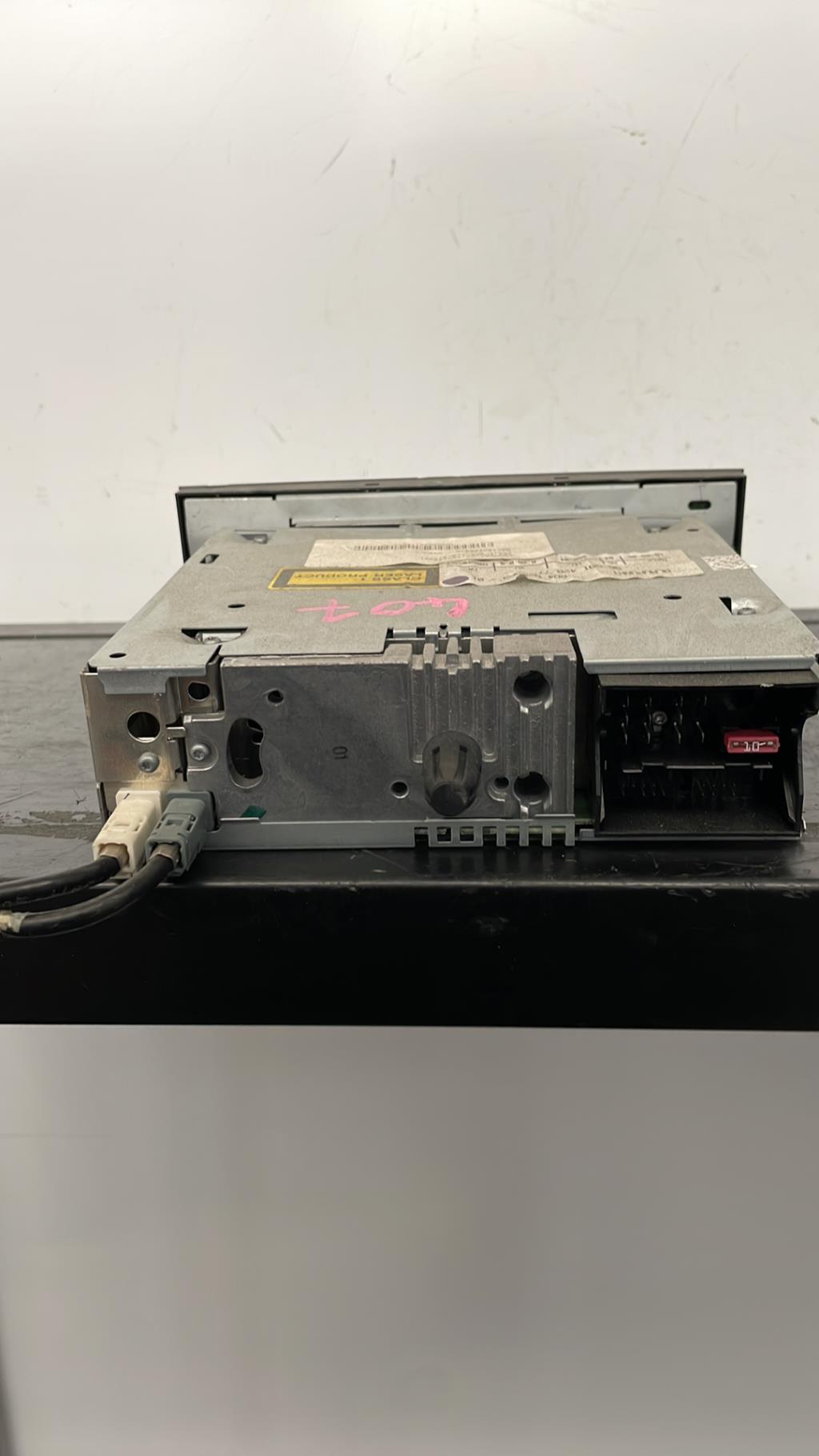 Autoradio PEUGEOT 407 PHASE 1 Diesel - 1