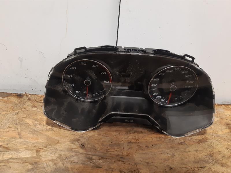 Compteur SEAT IBIZA 5 PHASE 1 Essence - 1