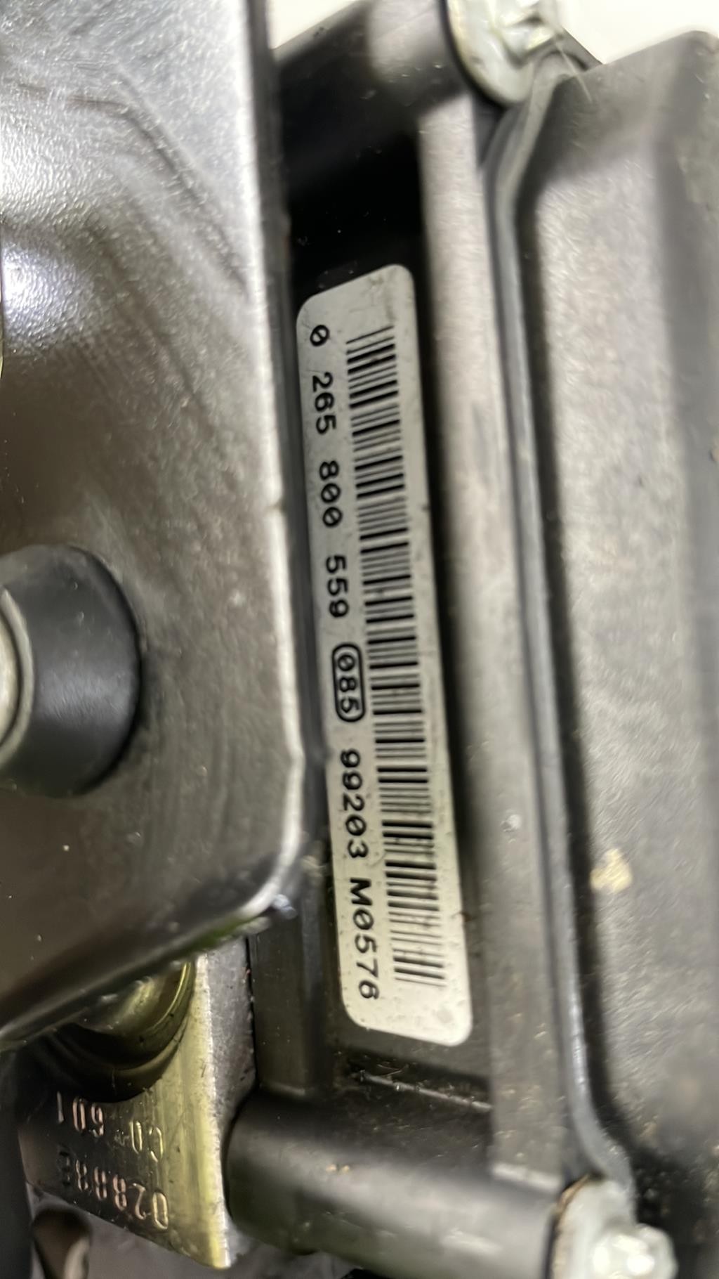 Bloc ABS (freins anti-blocage) RENAULT CLIO 3 PHASE 2 Diesel - 1