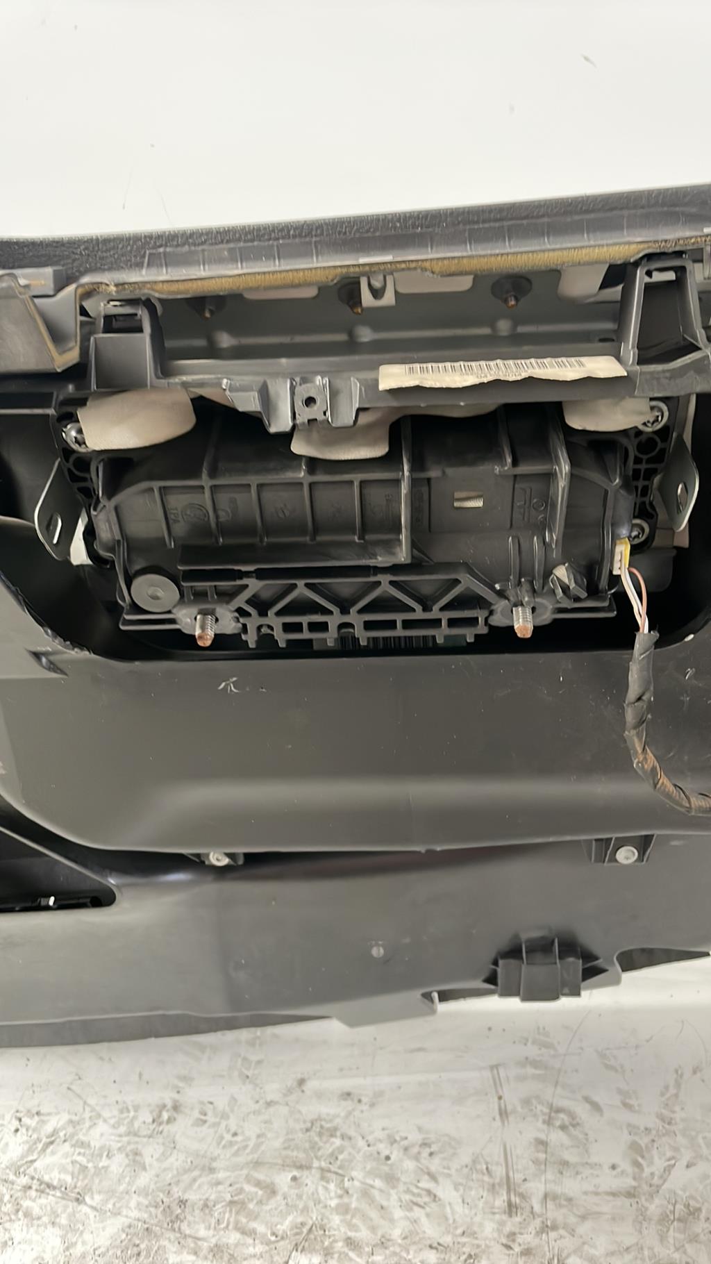Planche de bord complete VOLKSWAGEN TOURAN 2 Diesel - 1