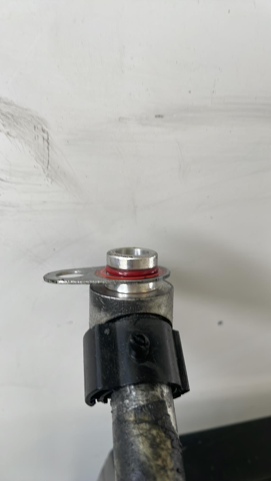 Tuyau de climatisation FORD FOCUS 4 PHASE 1 BREAK Diesel - 1