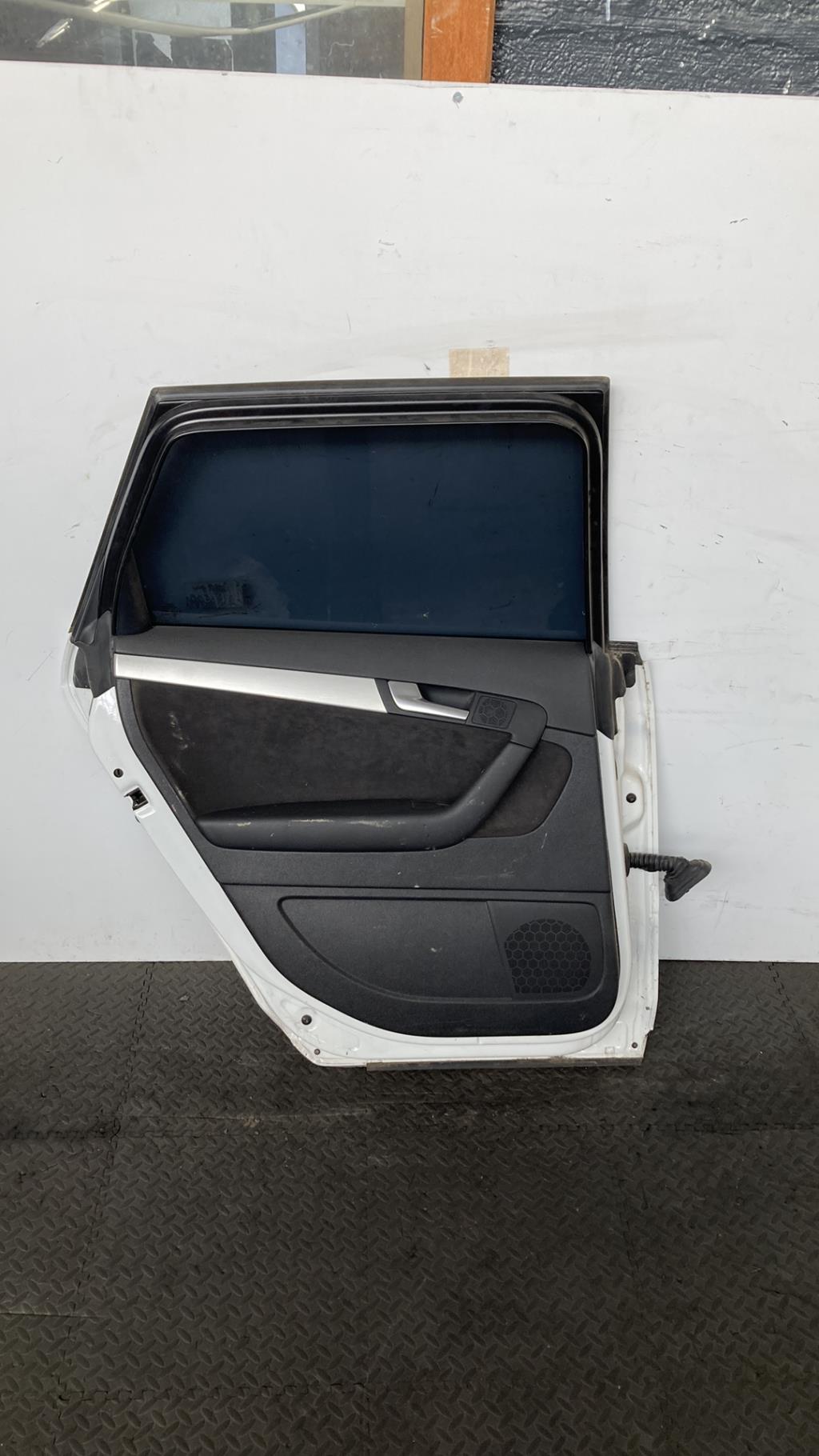 Porte arriere gauche AUDI A3 2 SPORTBACK S3 PHASE 2 Essence - 1
