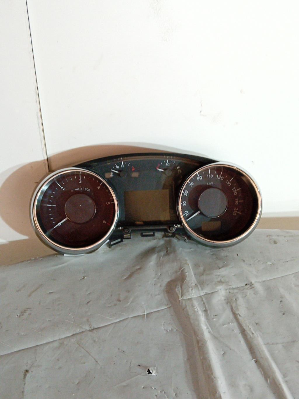 Compteur PEUGEOT 5008 1 PHASE 1 Diesel - 1