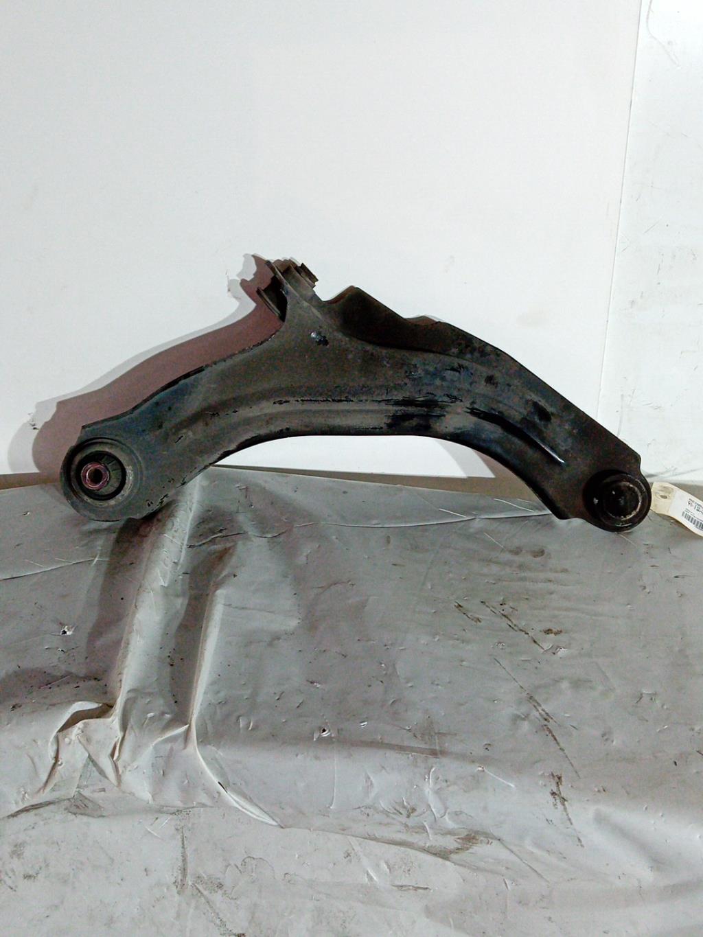 Triangle avant gauche RENAULT CLIO 4 PHASE 1 Diesel - 1