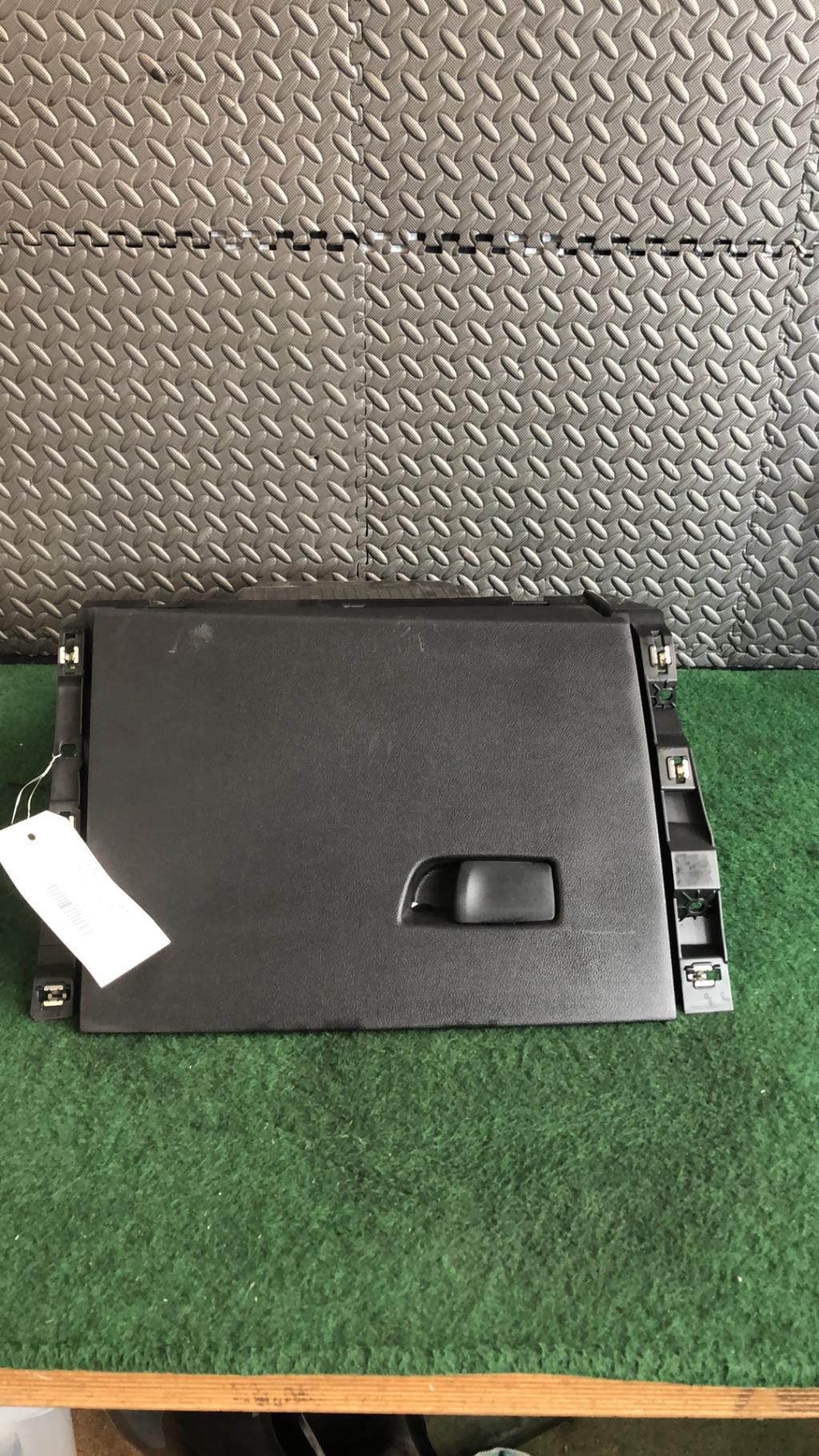 Boite a gants RENAULT CLIO 5 PHASE 1 Diesel - 1