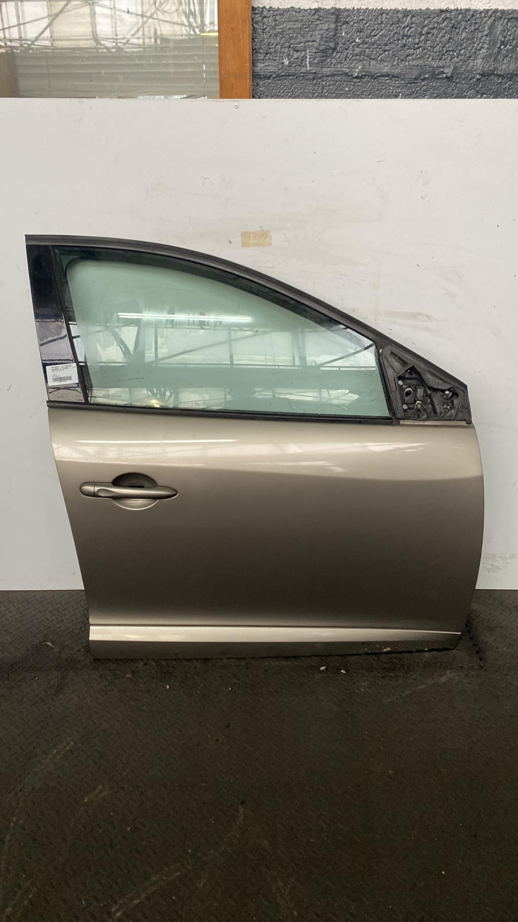 Porte avant droit RENAULT MEGANE 3 PHASE 1 Diesel - 1