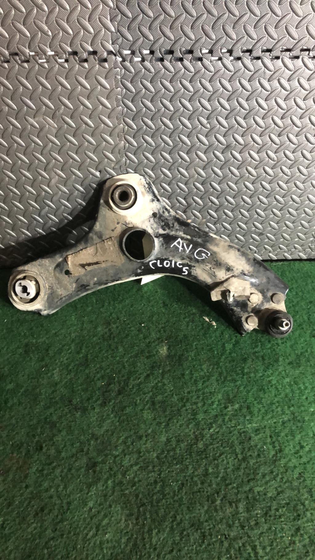 Triangle avant gauche RENAULT CLIO 5 PHASE 1 Diesel - 1