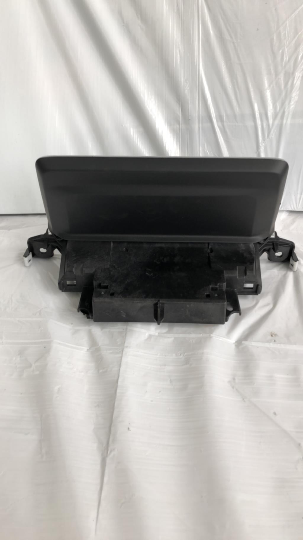 Ecran GPS PEUGEOT 5008 2 PHASE 1 Diesel - 1