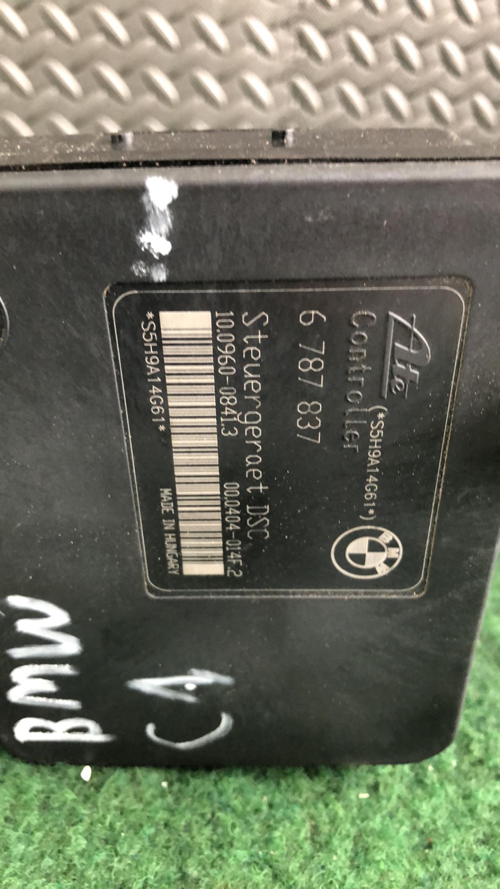 Bloc ABS (freins anti-blocage) BMW SERIE 1 E87 PHASE 2 Essence - 1