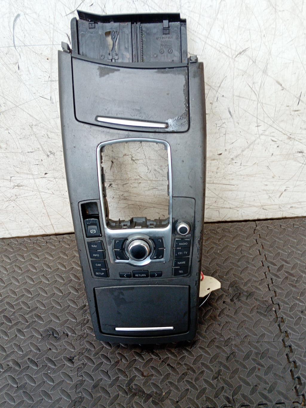 Commande autoradio AUDI A6 3 PHASE 1 Diesel - 1