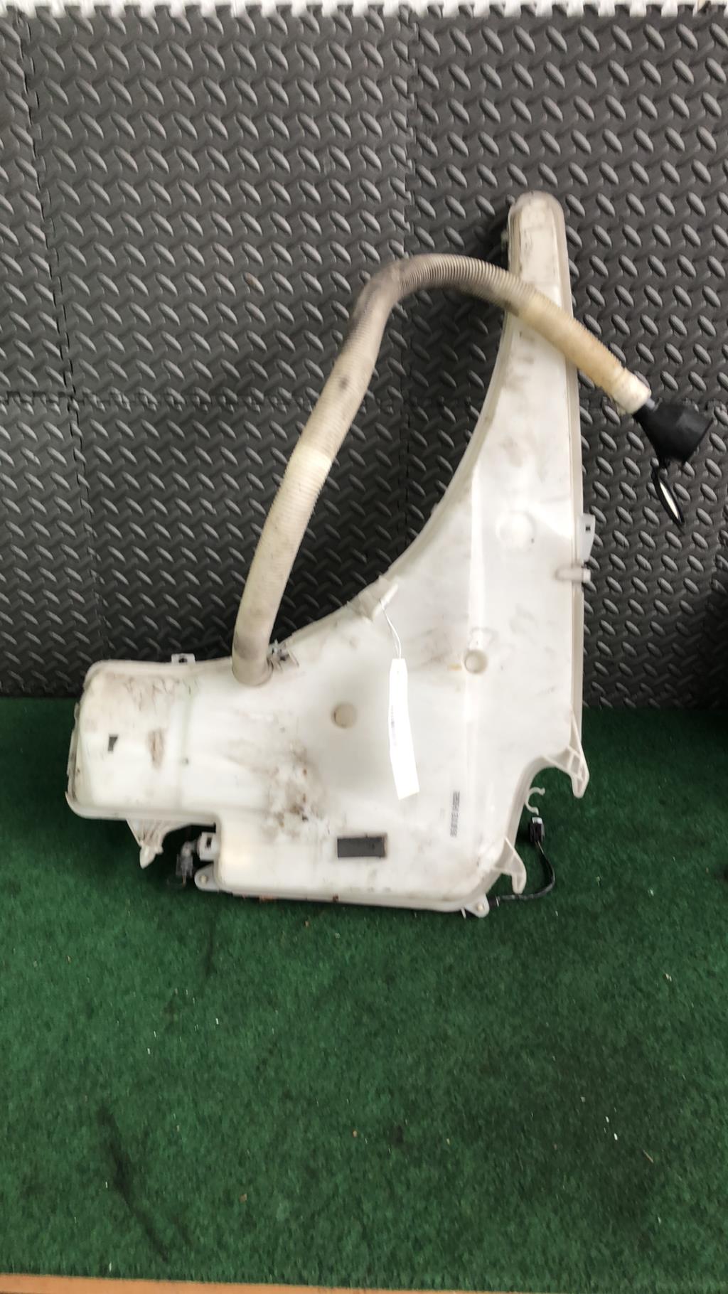 Vase de lave glace BMW SERIE 1 E87 PHASE 2 Essence - 1