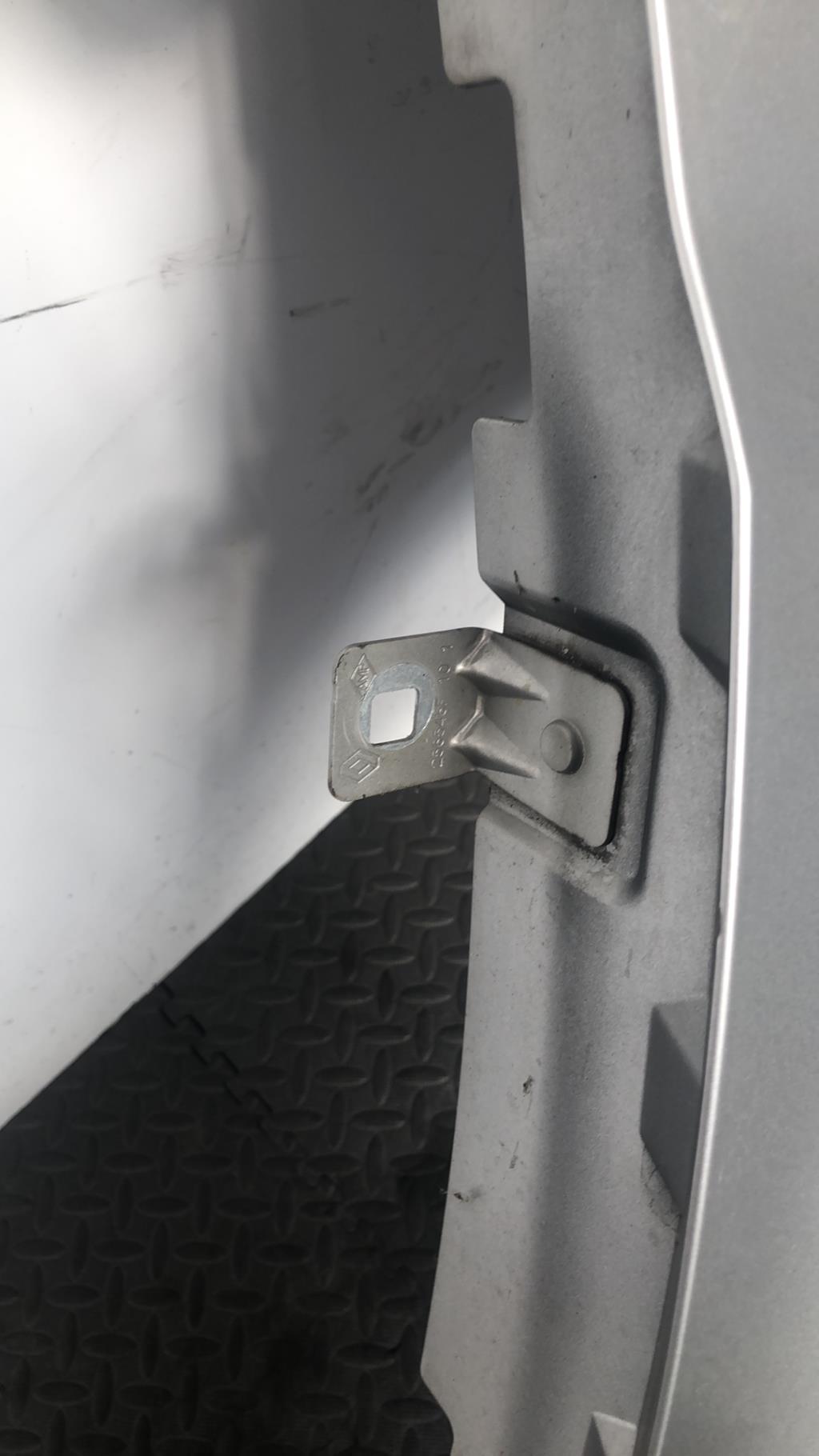 Aile avant droit RENAULT CLIO 3 PHASE 2 BREAK Diesel - 1