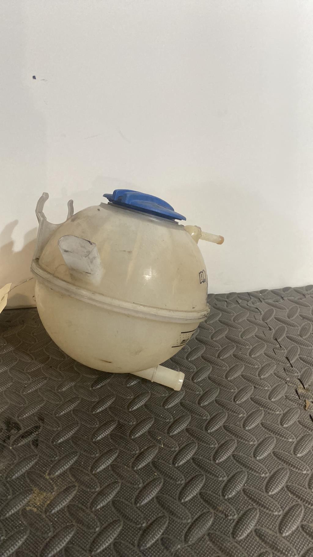 Vase d'expansion VOLKSWAGEN GOLF PLUS PHASE 1 Diesel - 1
