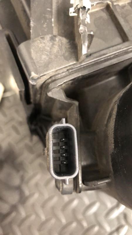 Boite a air RENAULT MEGANE 4 PHASE 1 Diesel - 1