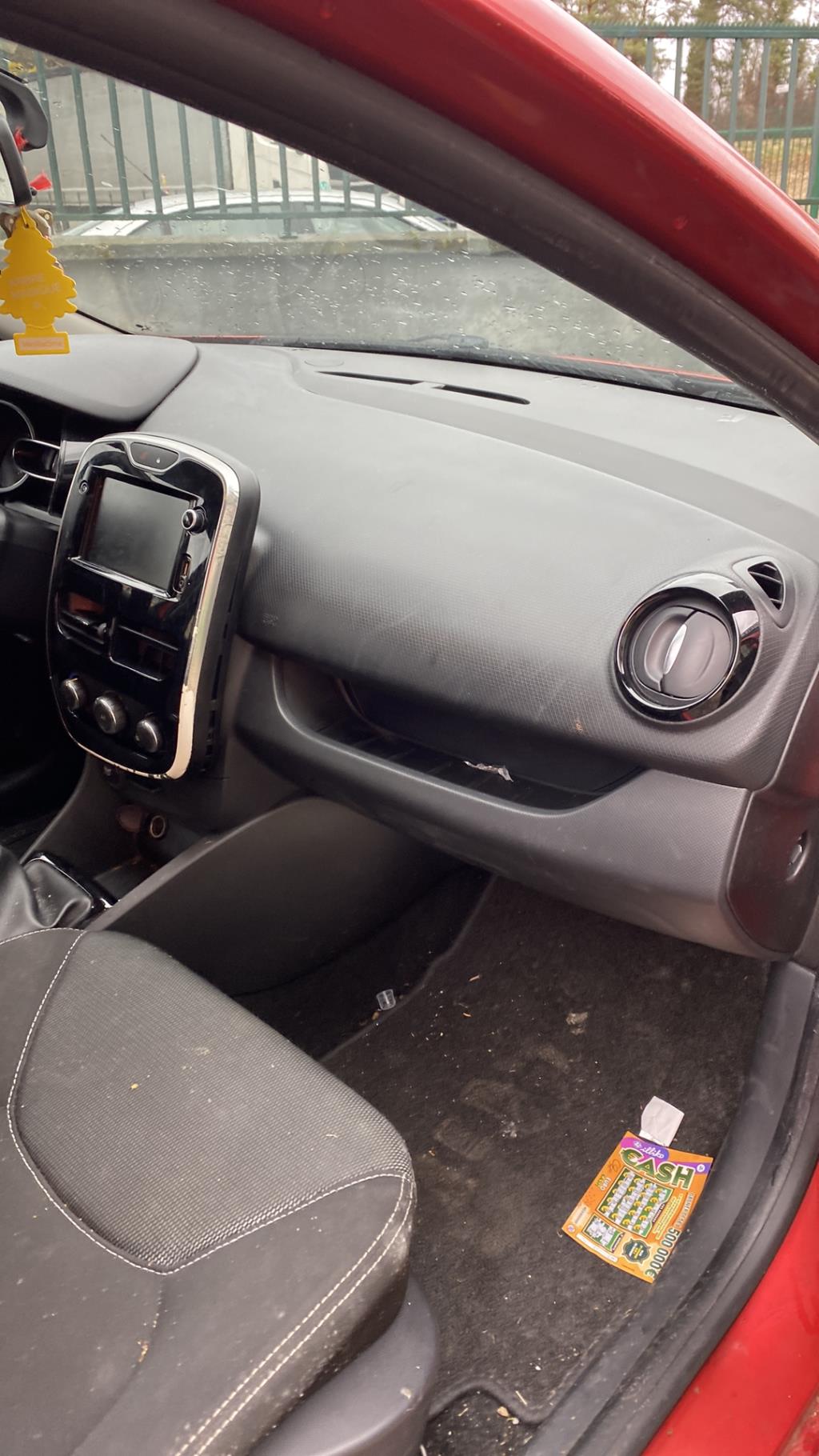 Planche de bord complete RENAULT CLIO 4 PHASE 1 BREAK Diesel - 1