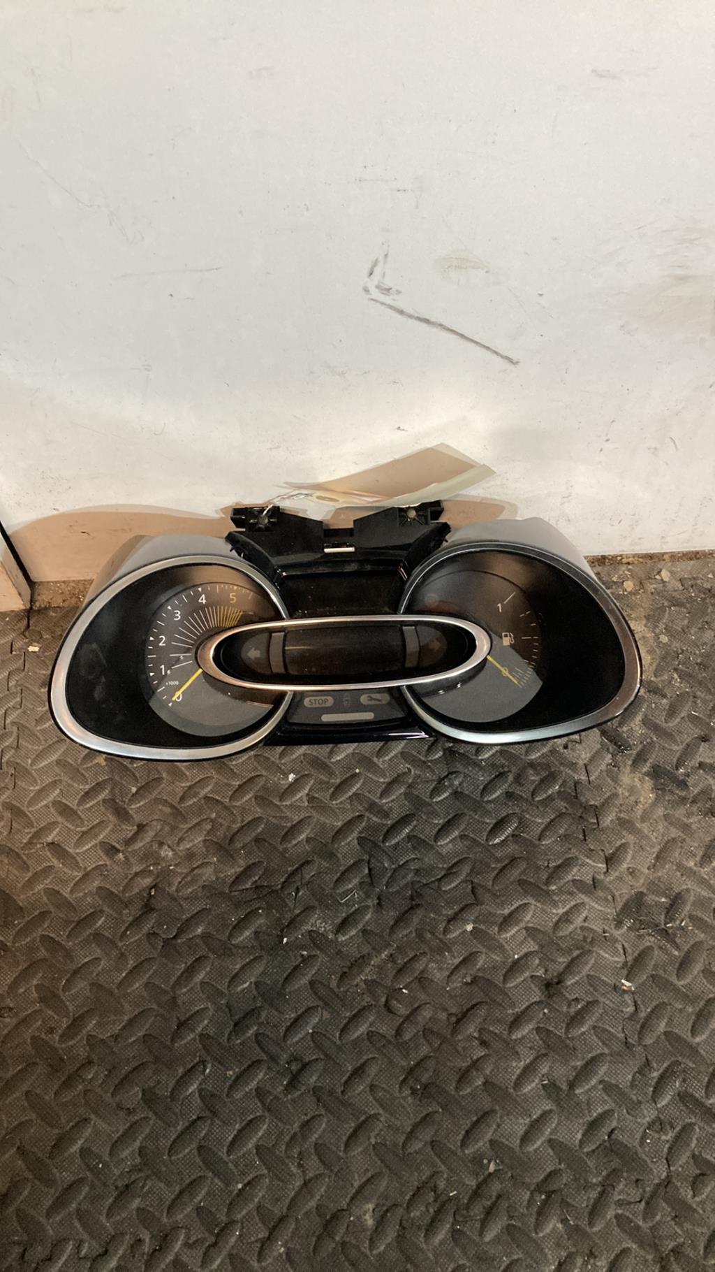 Compteur RENAULT CLIO 4 PHASE 1 BREAK Diesel - 1