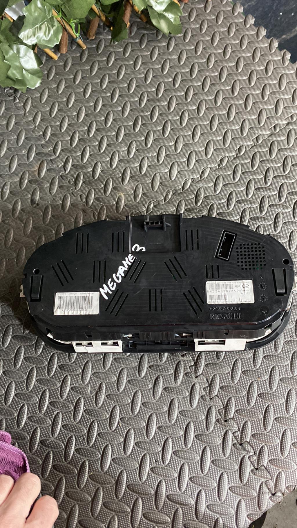Compteur RENAULT MEGANE 3 PHASE 1 Diesel - 1