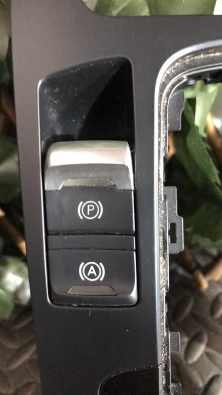 Console central (interieur plastique) AUDI Q5 1 PHASE 2 Diesel - 1