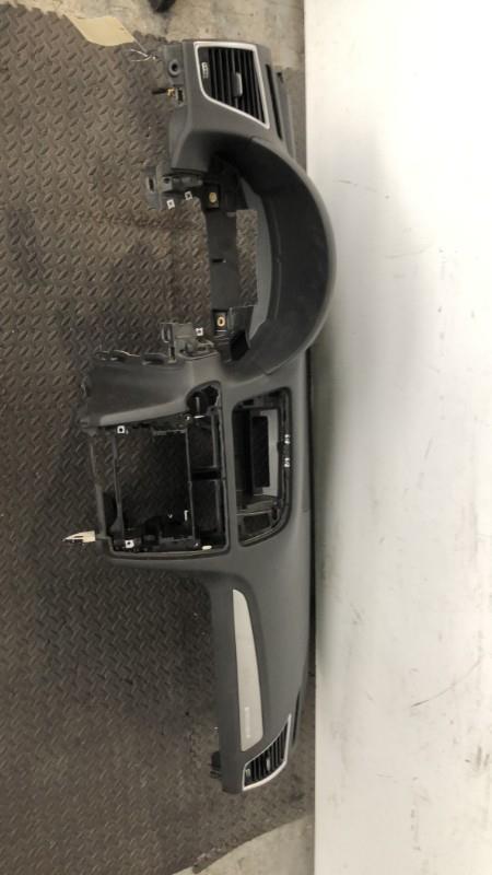 Planche de bord complete AUDI Q5 1 PHASE 2 Diesel - 1