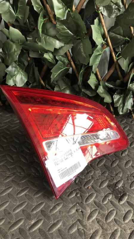 Feu arriere secondaire gauche (feux) OPEL MERIVA B PHASE 1 Essence - 1