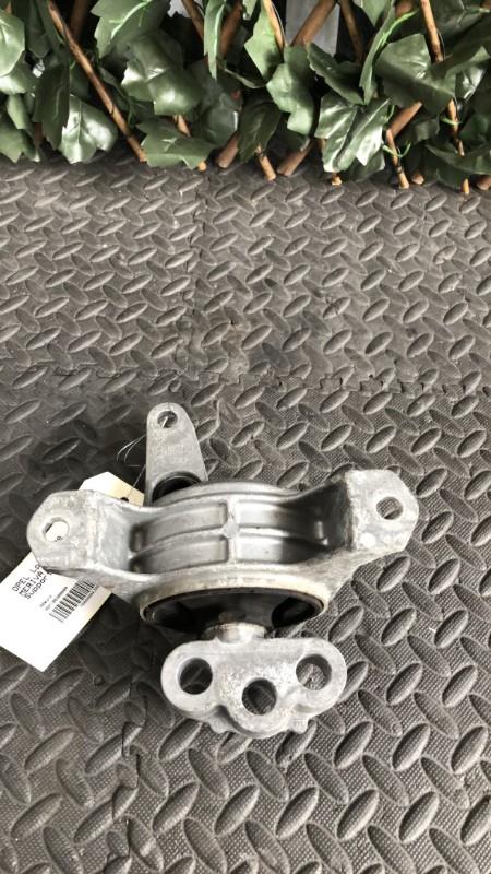 Support moteur OPEL MERIVA B PHASE 1 Essence - 1