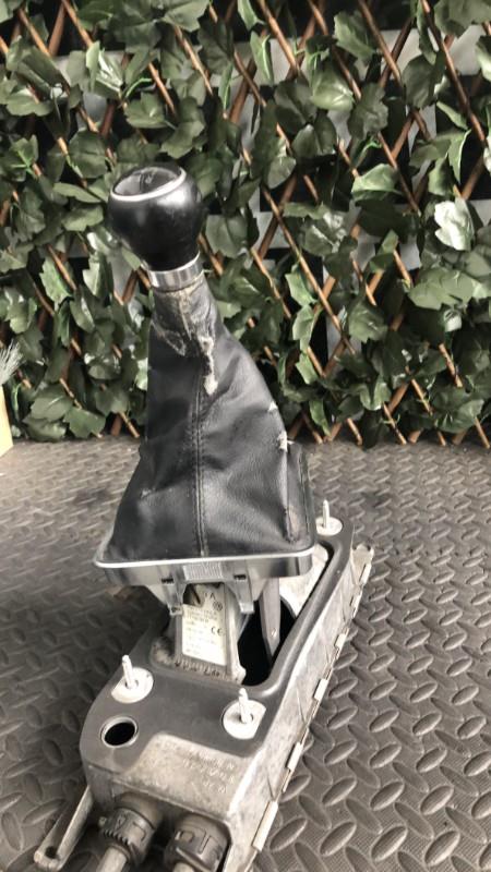 Pommeau de vitesses VOLKSWAGEN TIGUAN 1 PHASE 1 Diesel - 1