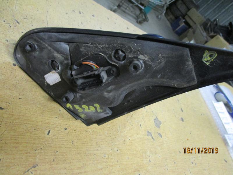 Retroviseur droit RENAULT CLIO 2 PHASE 1 Essence - 1