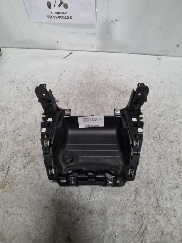 Allume cigare PEUGEOT 2008 2 Diesel - 1
